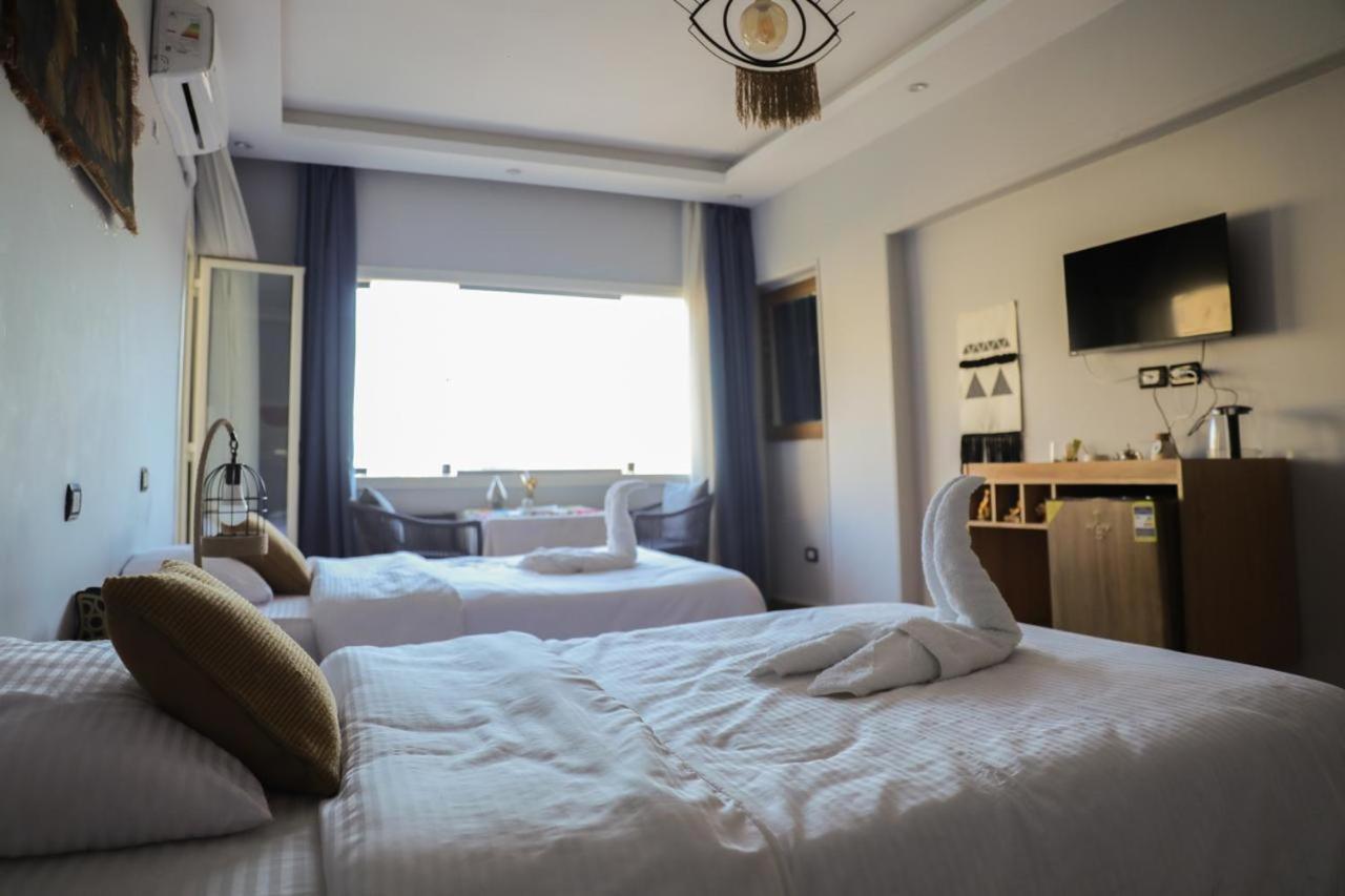 King Tout Pyramids View Hotel 3*