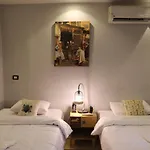 King Tout Hotel Pyramids View