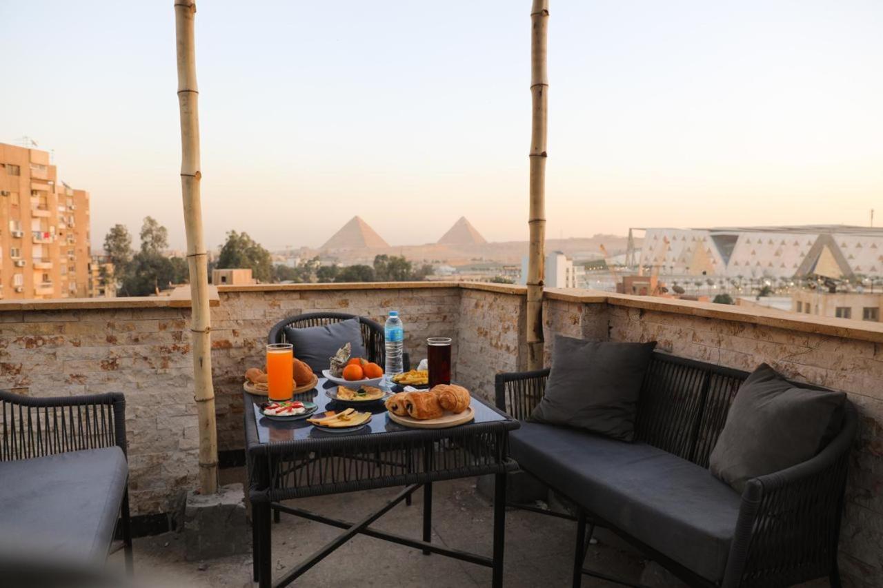 King Tout Pyramids View